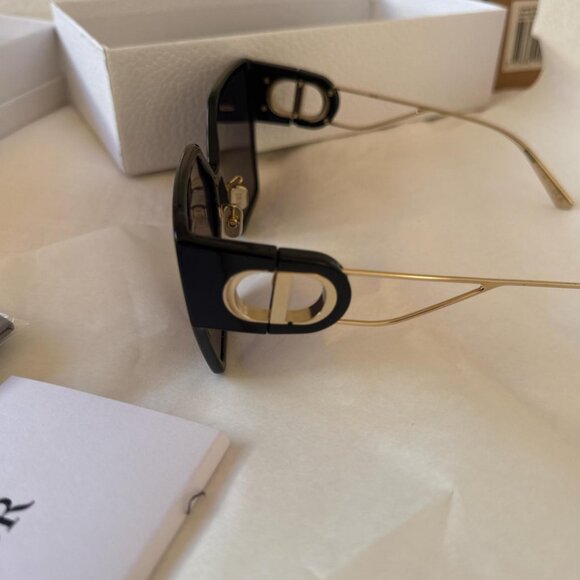 Dior Sunglasses Black 30 Montaigne - Picture 5 of 5